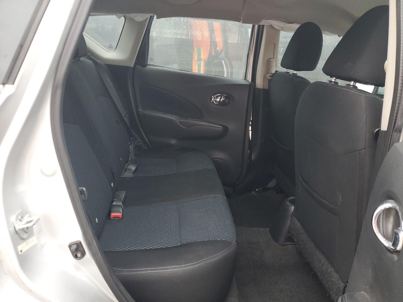 2015 Nissan Versa - Image 10