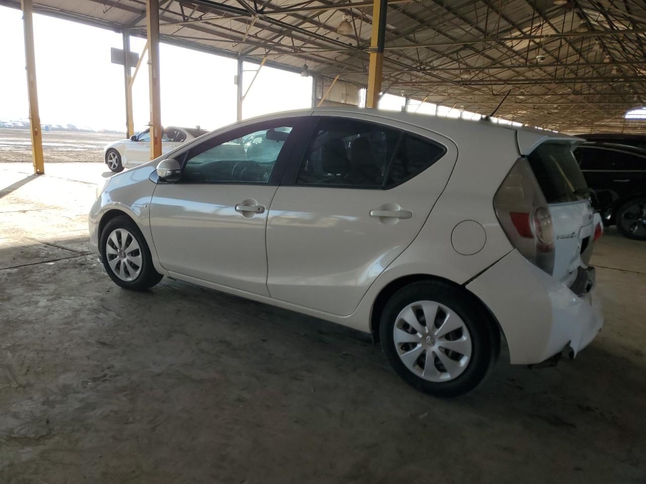 2012 Toyota Prius - Image 2