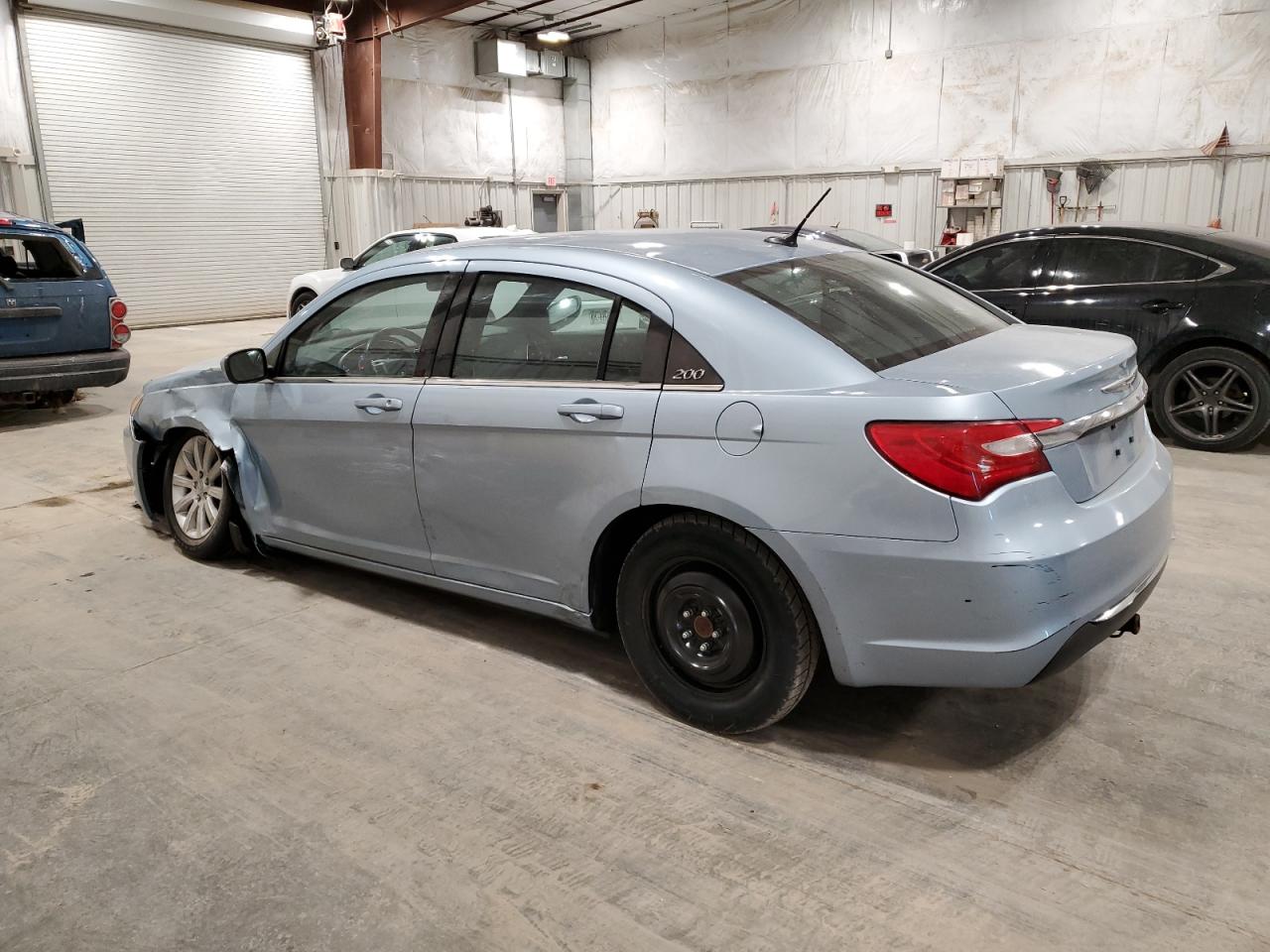 2012 Chrysler 200 - Image 2