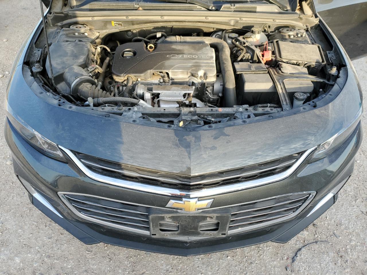 2018 Chevrolet Malibu - Image 11