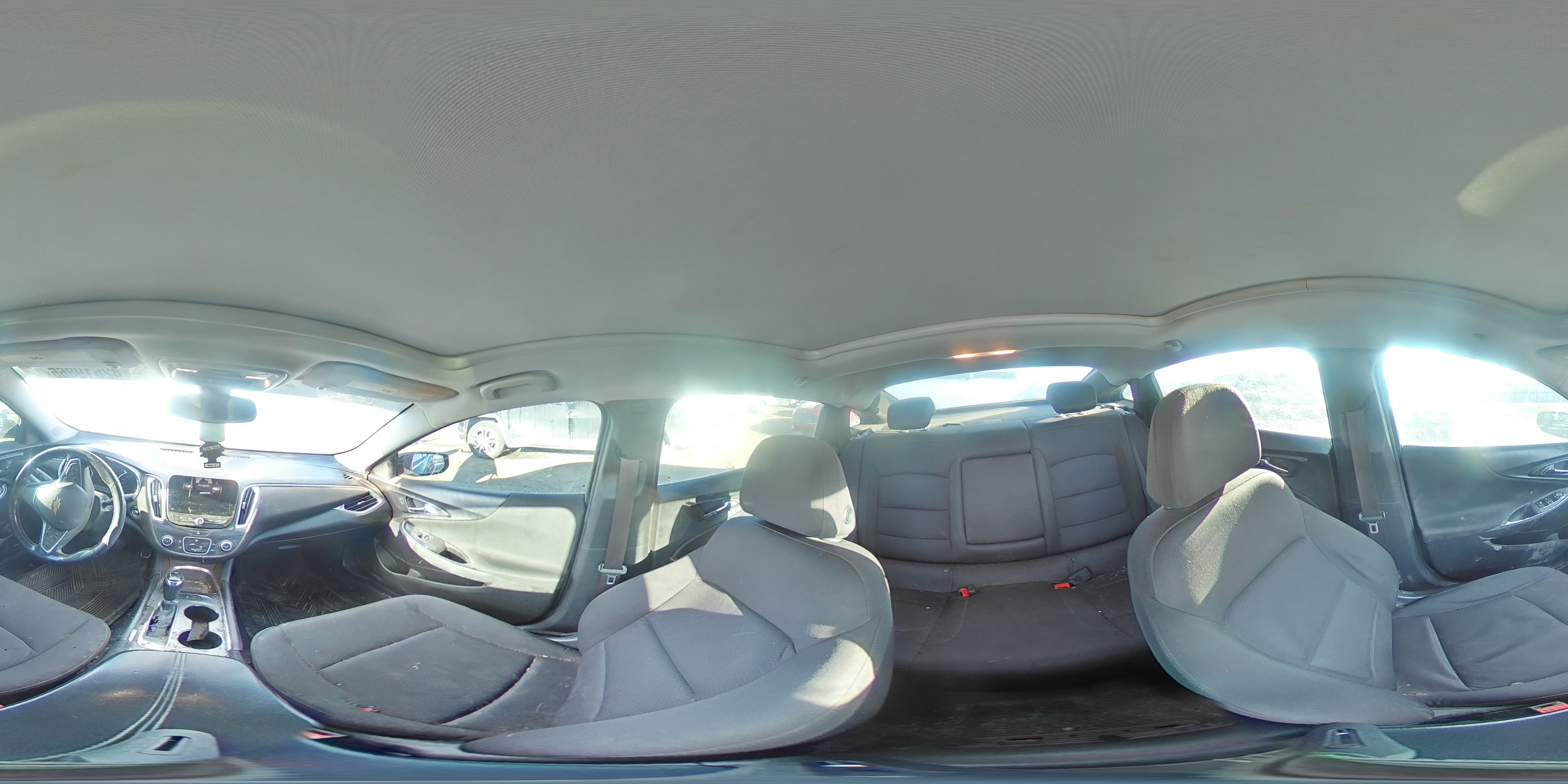 2018 Chevrolet Malibu - Image 12