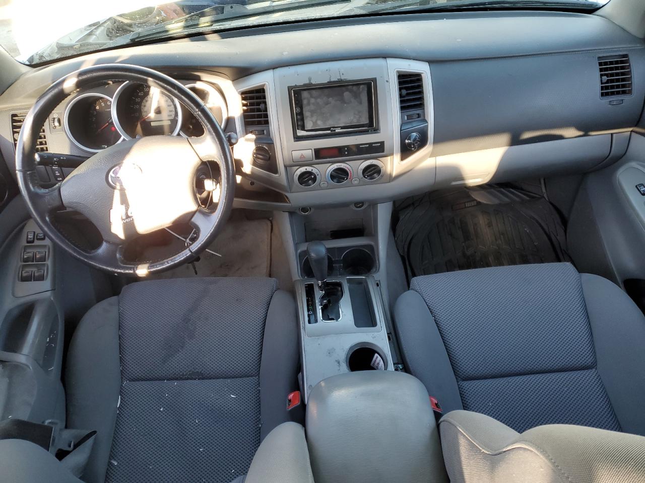 2005 Toyota Tacoma - Image 8