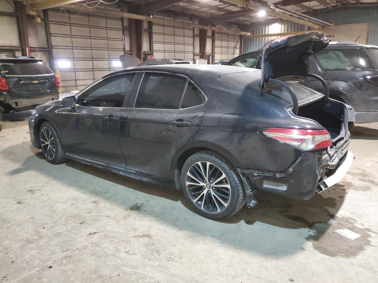 2018 Toyota Camry - Image 2