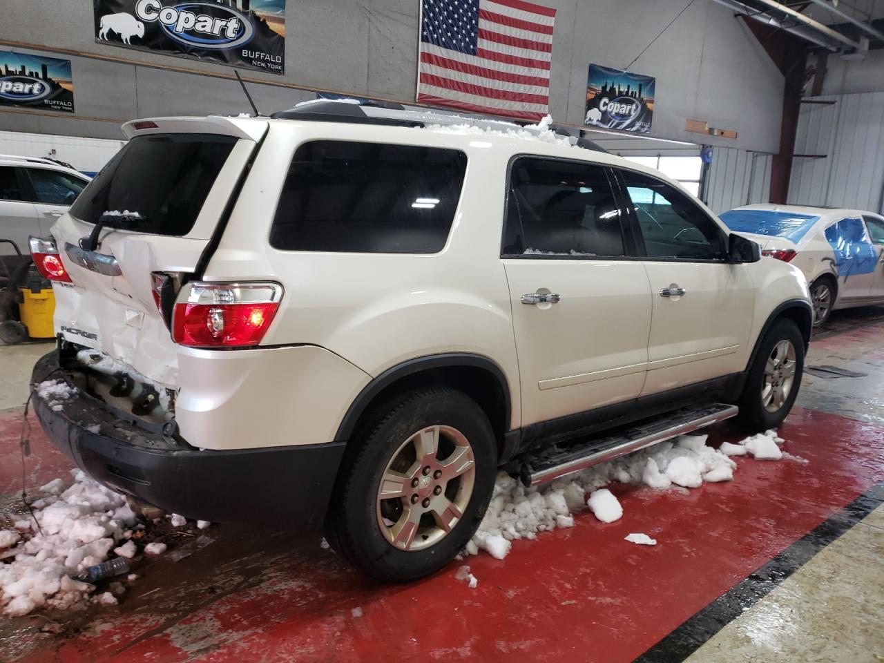 2011 GMC Acadia - Image 3