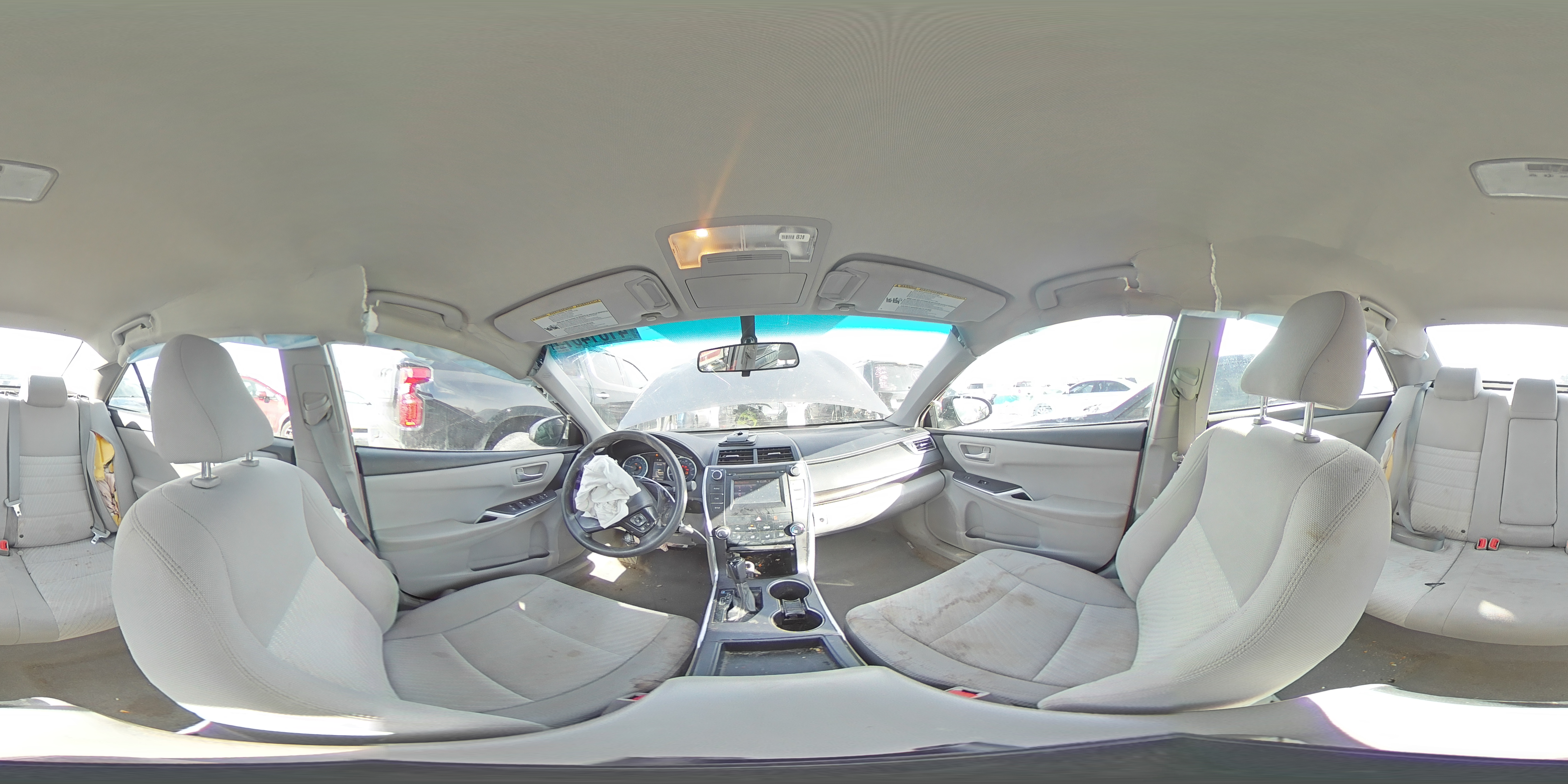 2017 Toyota Camry - Image 12