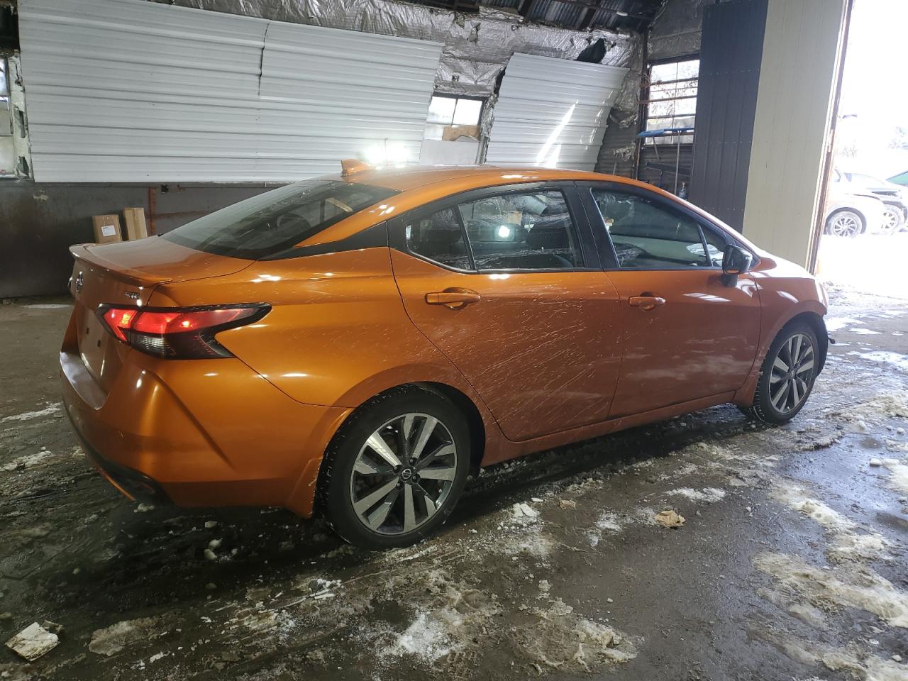 2021 Nissan Versa - Image 3