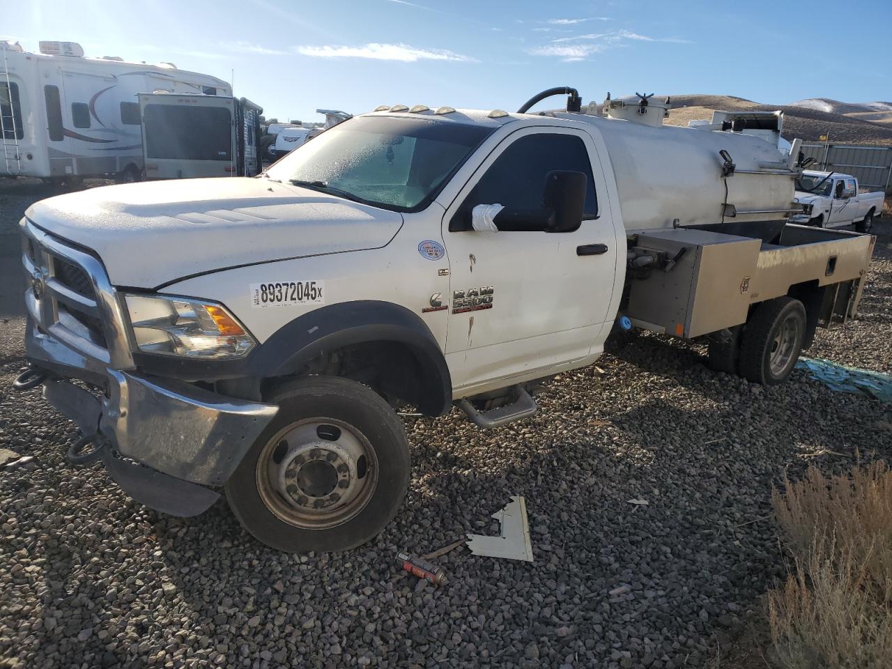 2017 RAM 5500 - Image 2