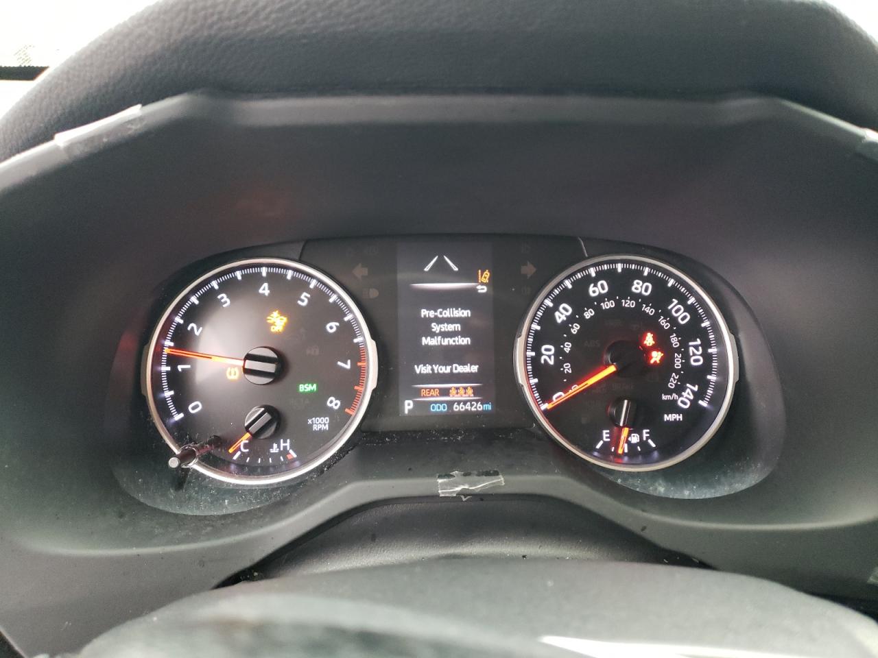 2019 Toyota RAV 4 - Image 9
