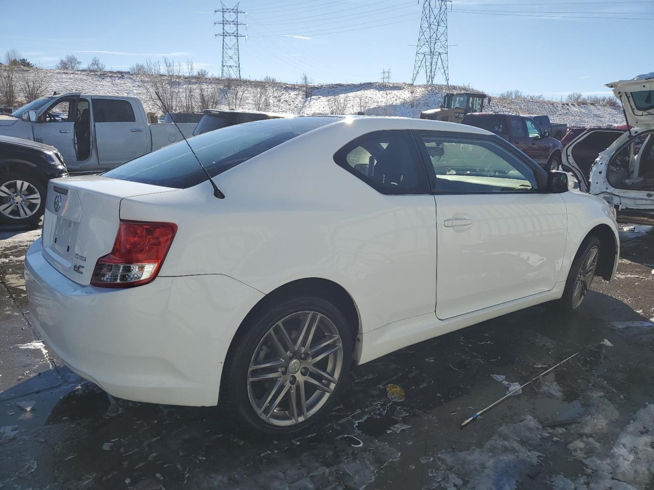 2013 Toyota tC - Image 3