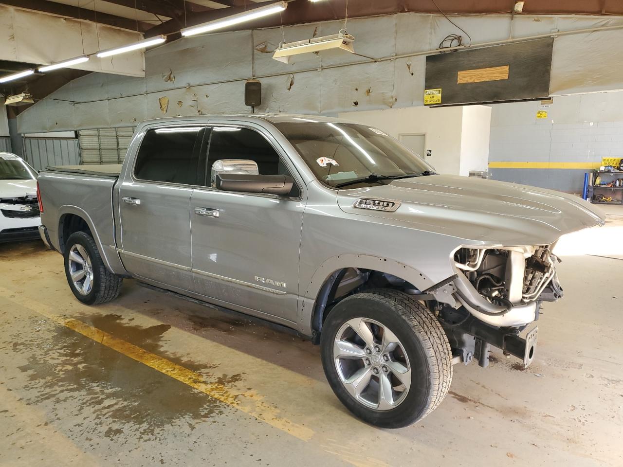 2019 RAM 1500 - Image 4