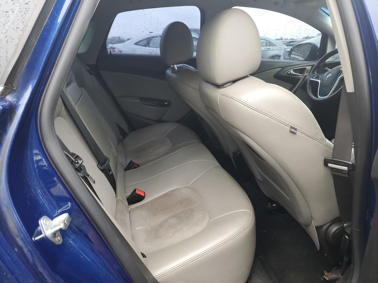 2014 Buick Verano - Image 10