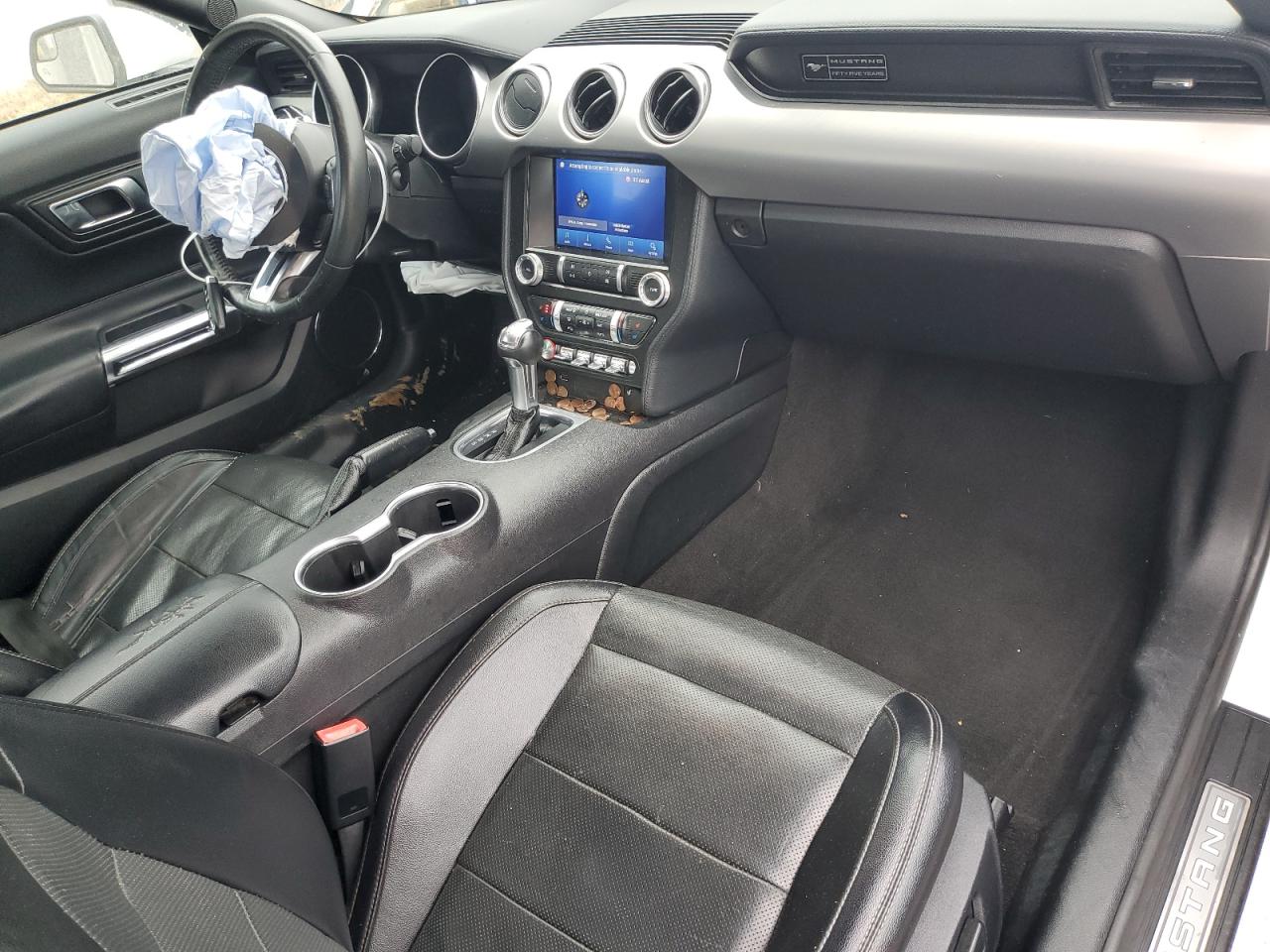 2020 Ford Mustang - Image 8