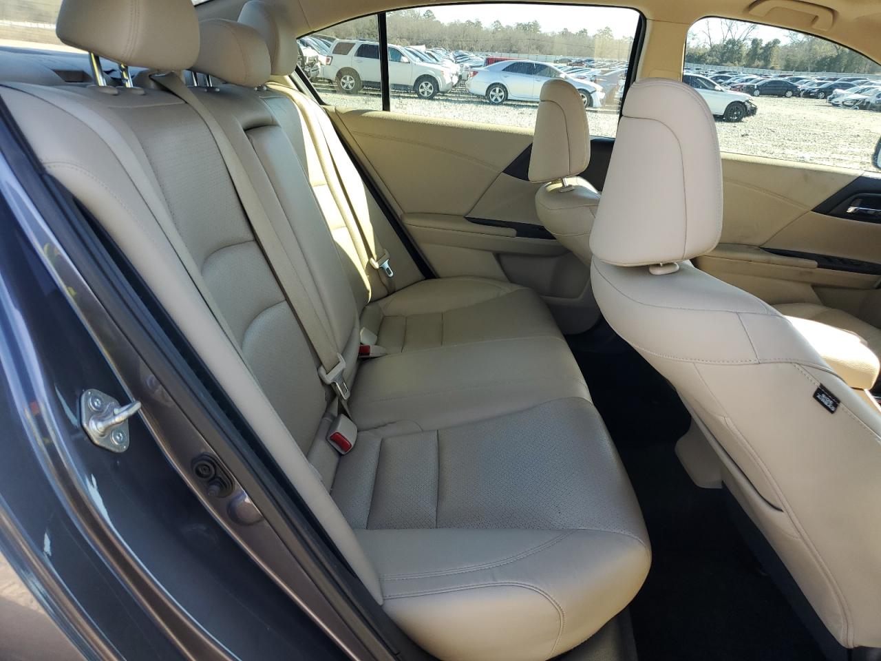 2015 Honda Accord - Image 10