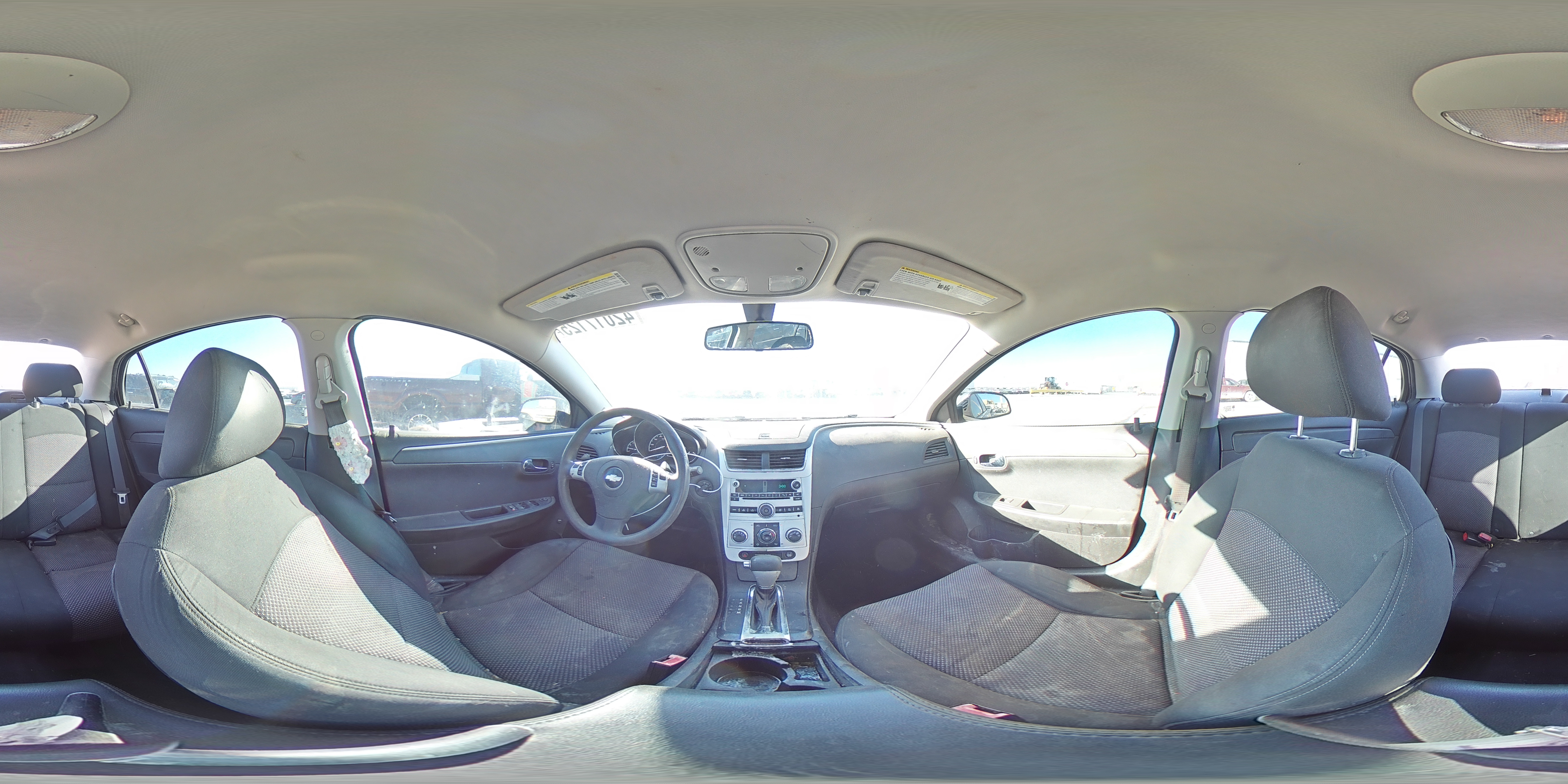 2010 Chevrolet Malibu - Image 13