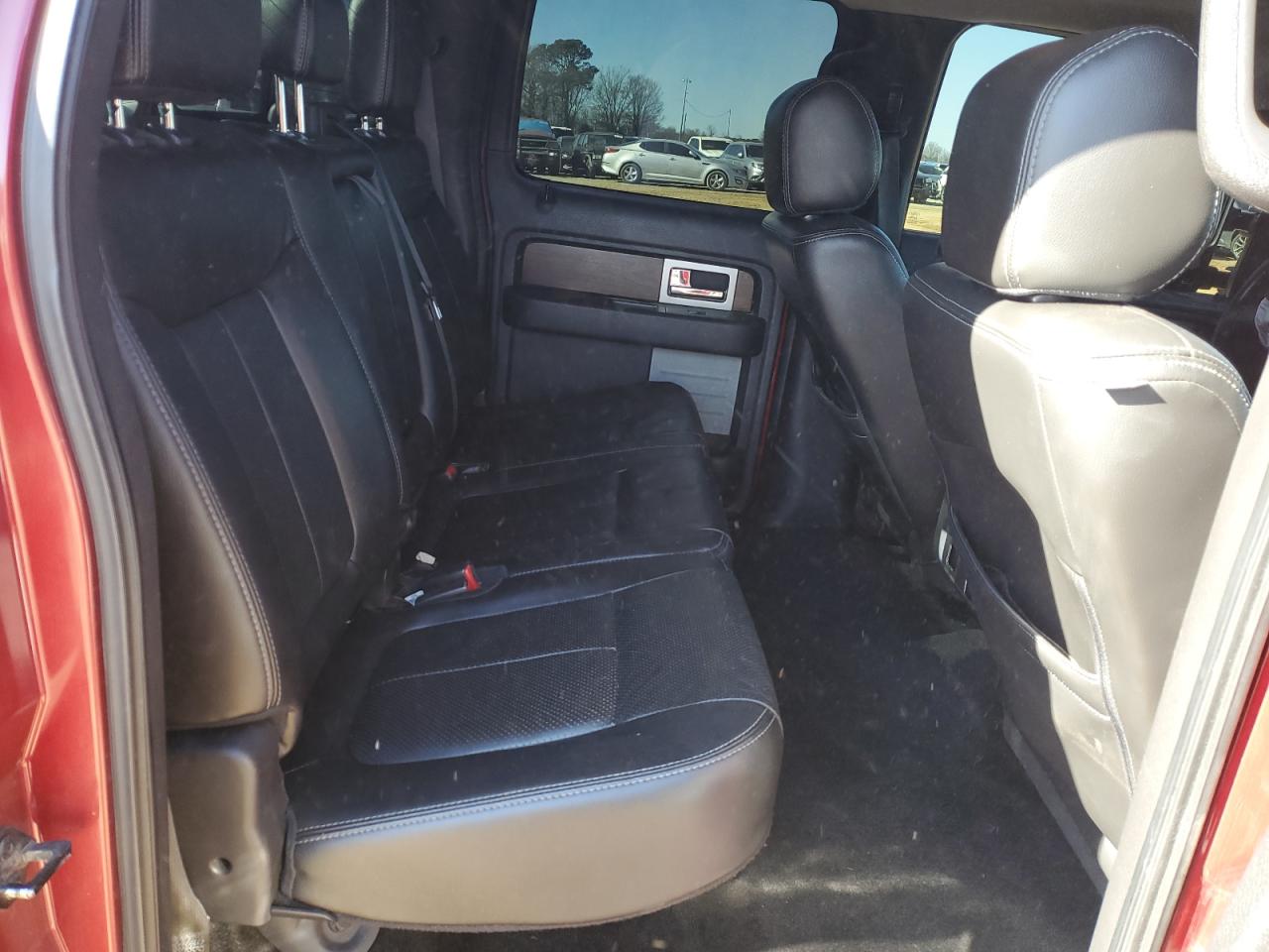 2013 Ford F-150 - Image 11