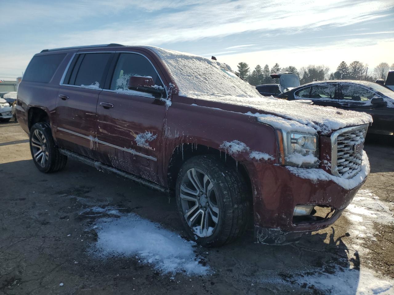2018 GMC Yukon - Image 4