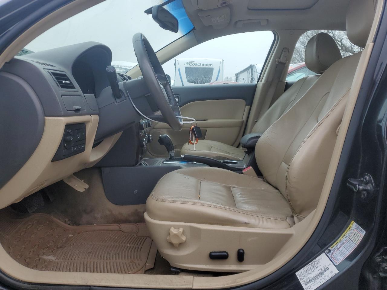 2010 Ford Fusion - Image 7