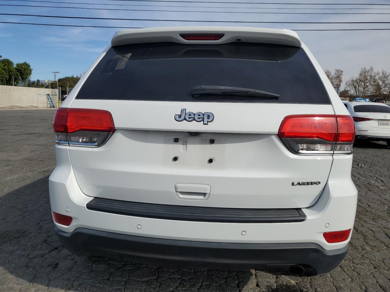 2018 Jeep Grand Cherokee - Image 6