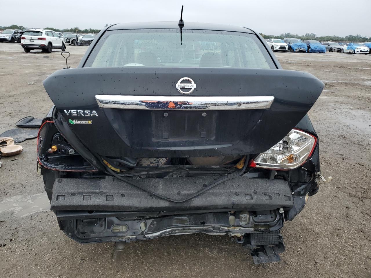 2009 Nissan Versa - Image 6
