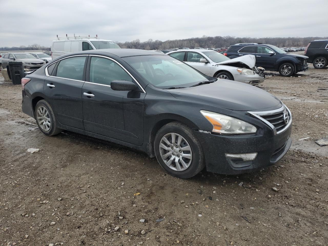 2015 Nissan Altima - Image 4