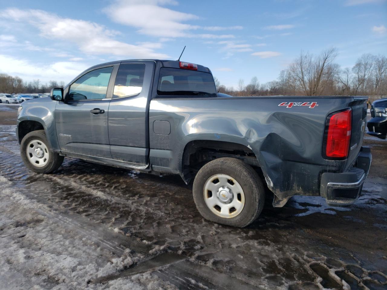 2015 Chevrolet Colorado - Image 2