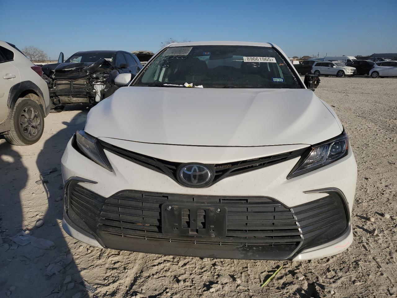 2021 Toyota Camry - Image 5