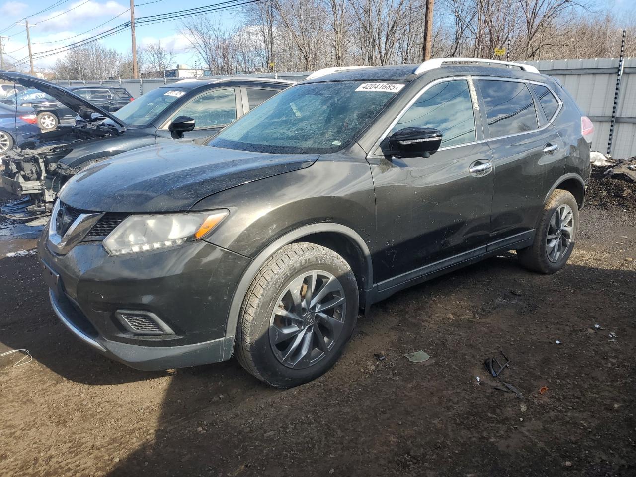 2016 Nissan Rogue - Image 1