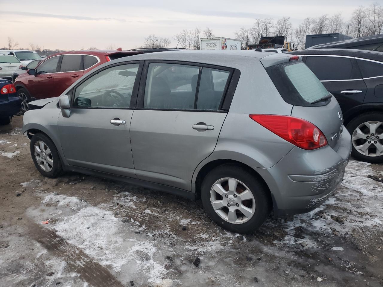 2007 Nissan Versa - Image 2