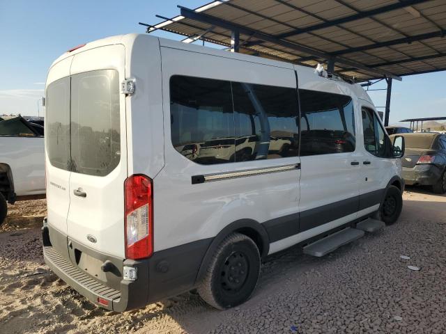 Мінівени FORD TRANSIT 2016 Білий