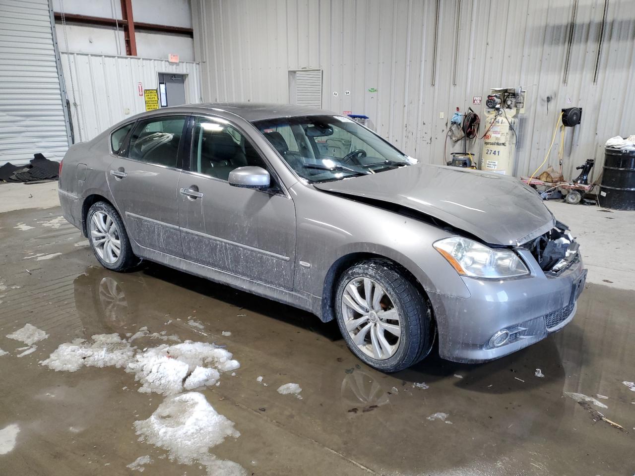 2009 Infiniti M - Image 4