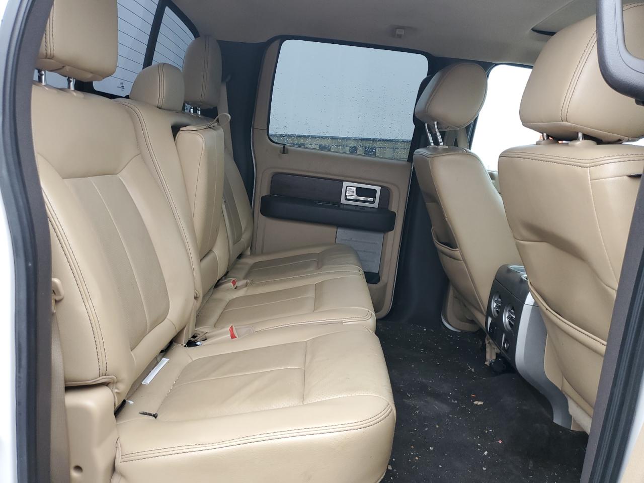 2013 Ford F-150 - Image 10