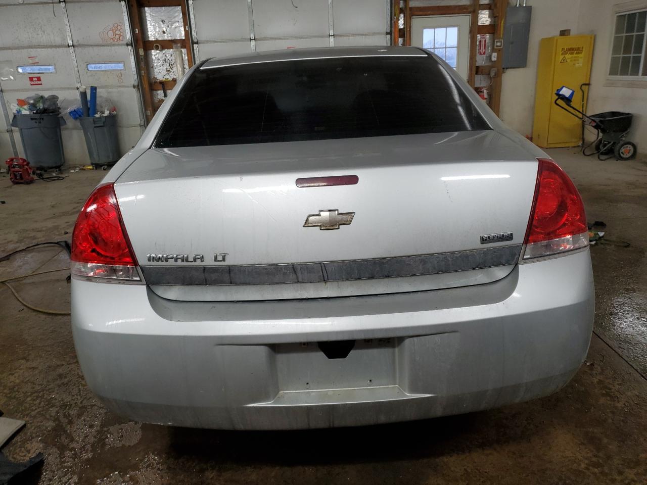 2010 Chevrolet Impala - Image 6