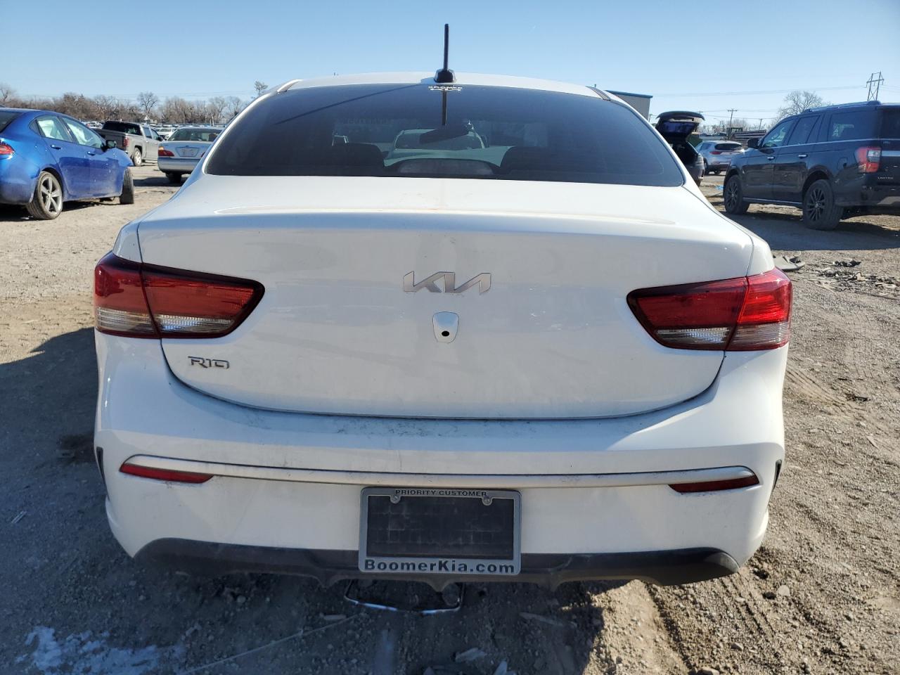 2022 Kia Rio - Image 6