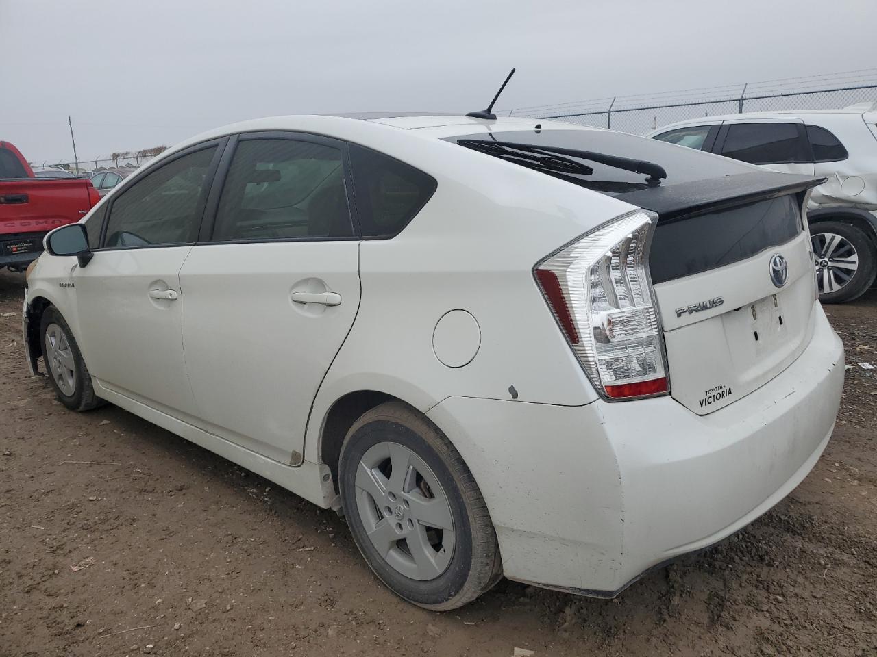 2011 Toyota Prius - Image 2