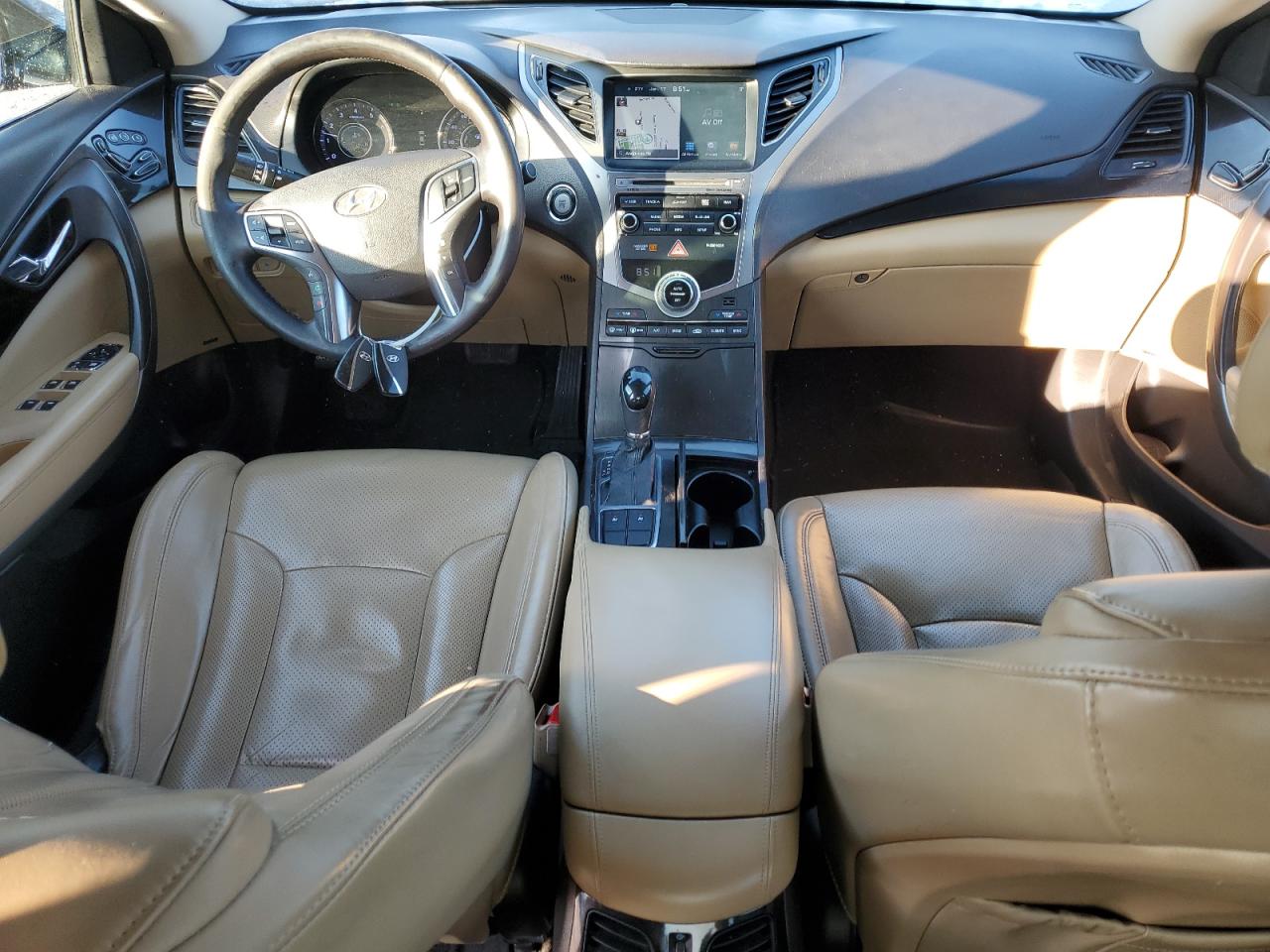 2017 Hyundai Azera - Image 8