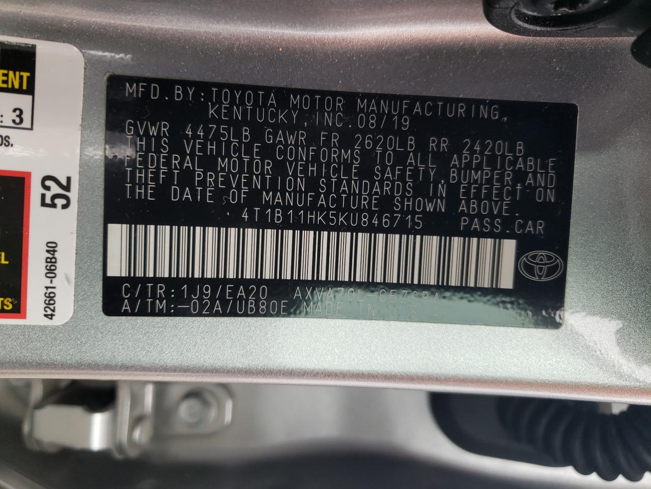 2019 Toyota Camry - Image 12