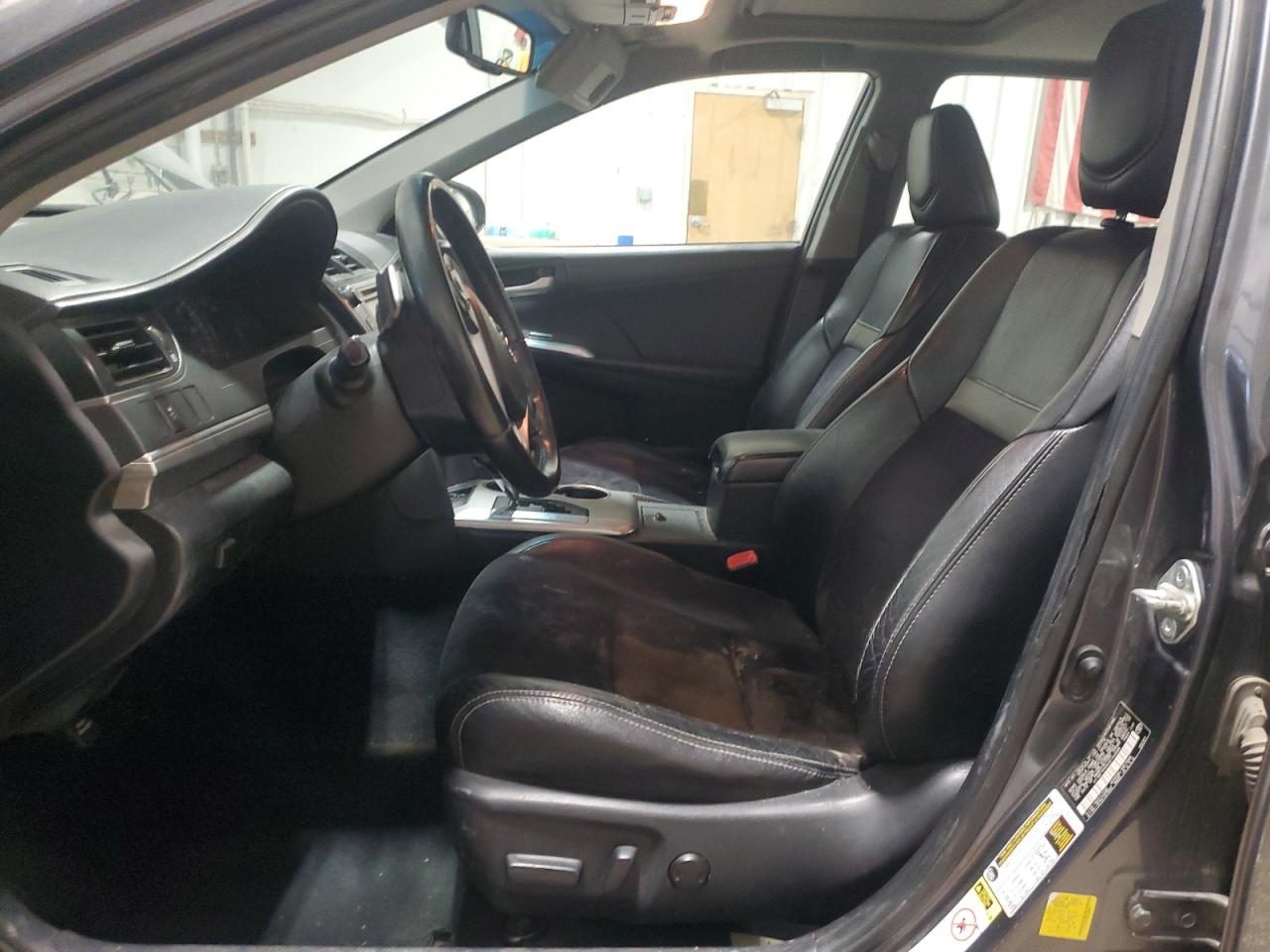 2012 Toyota Camry - Image 7