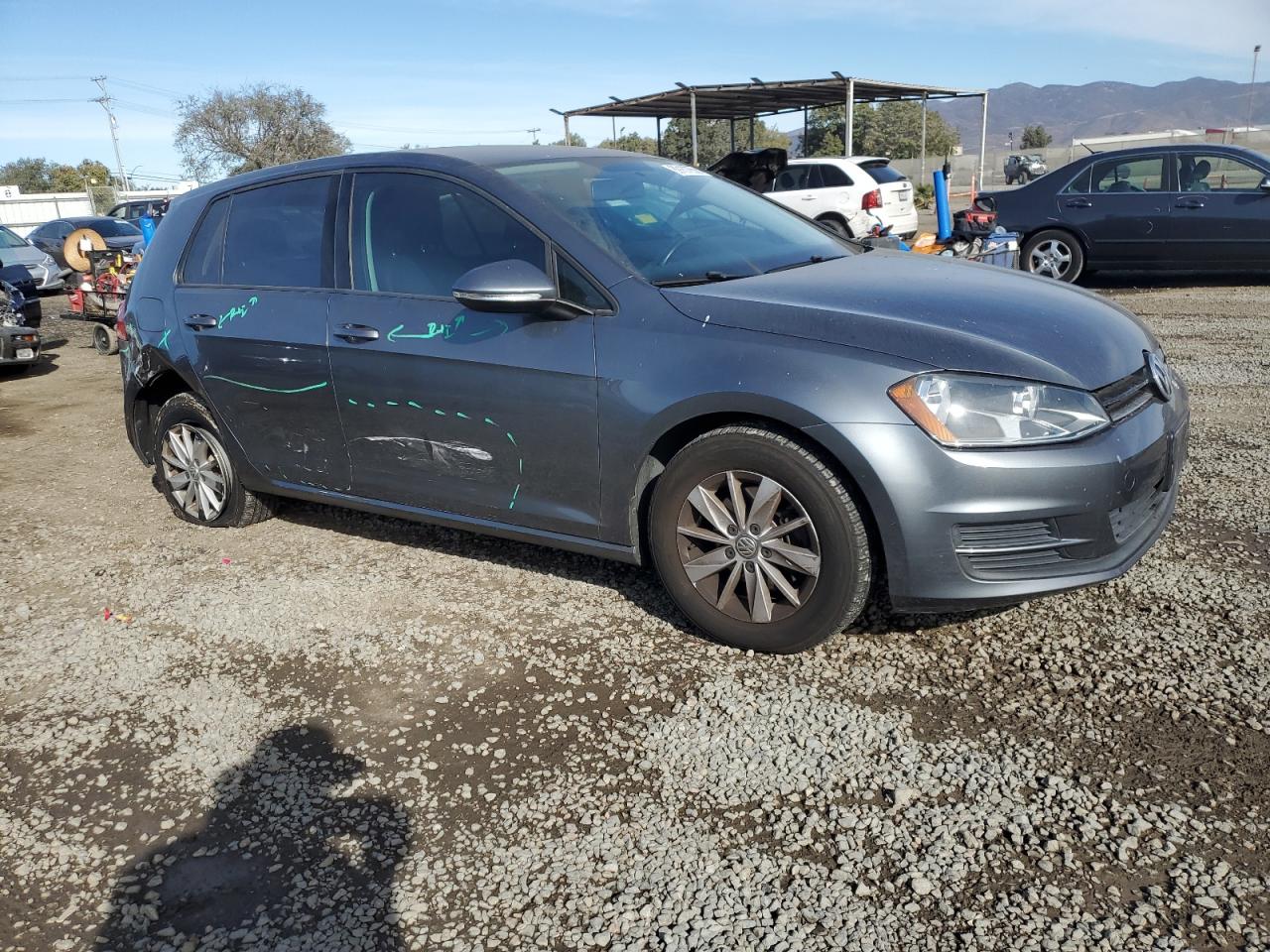 2015 Volkswagen Golf - Image 4