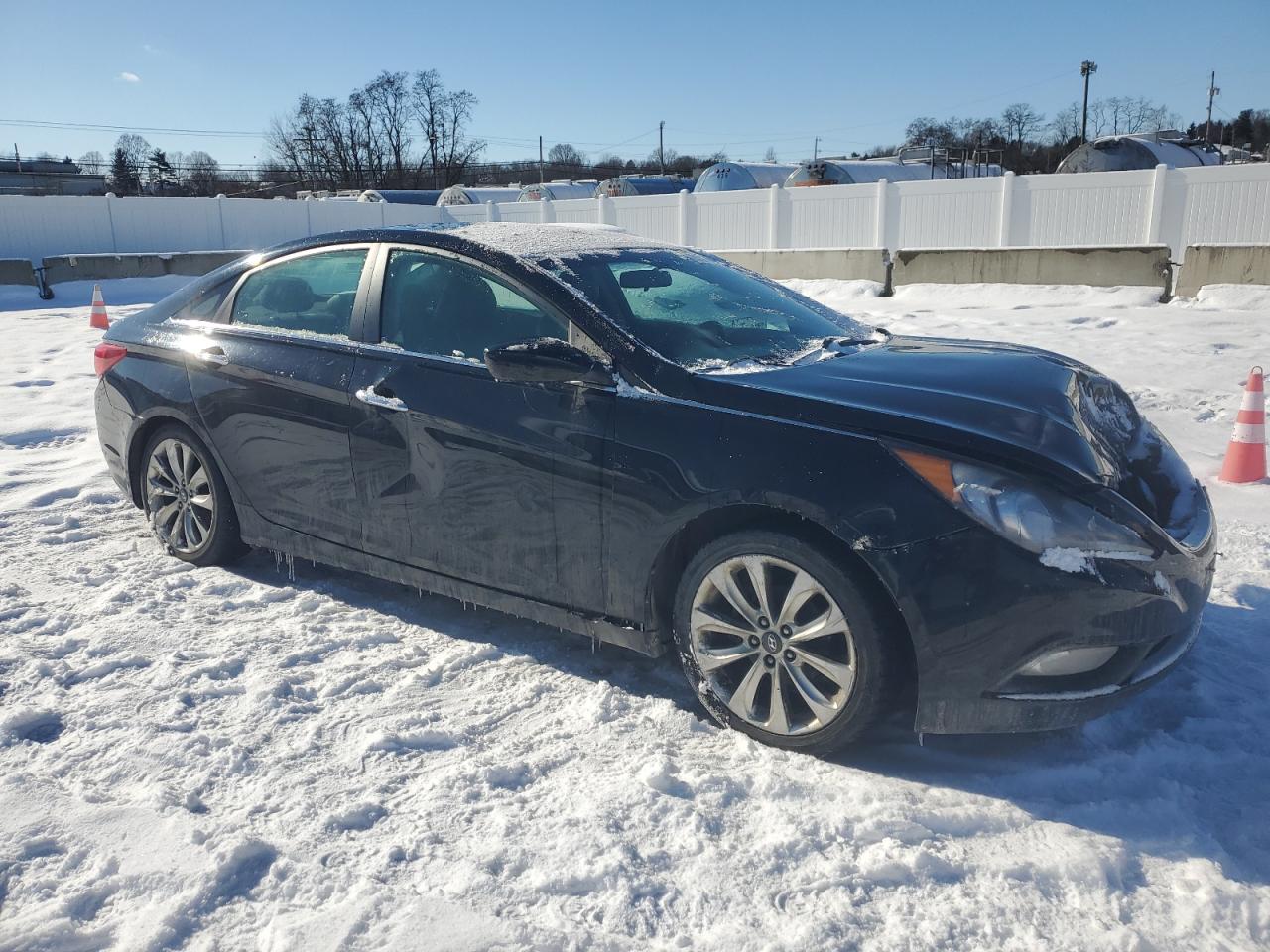 2011 Hyundai Sonata - Image 4