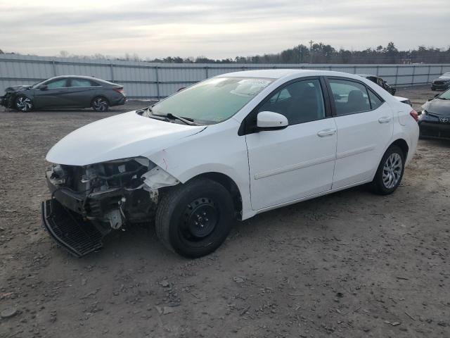 Sedans TOYOTA COROLLA 2017 Biały