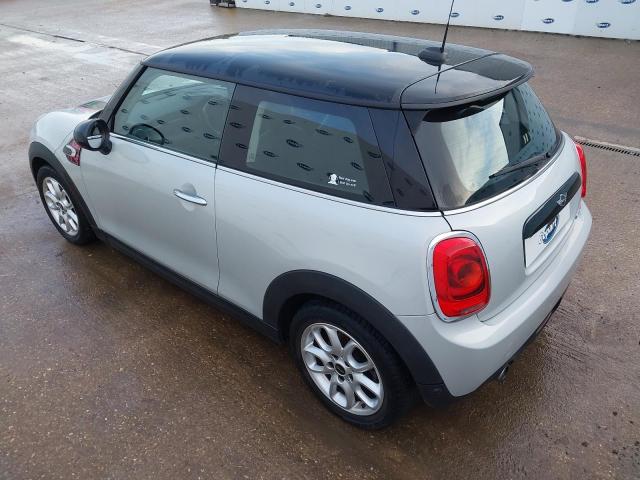 2018 MINI COOPER