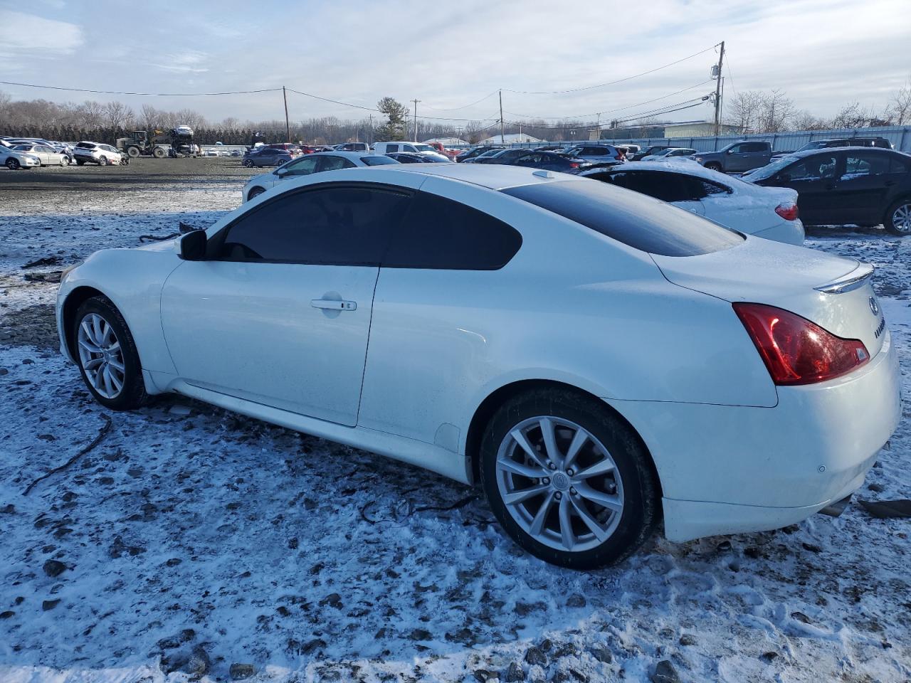 2011 Infiniti G - Image 2