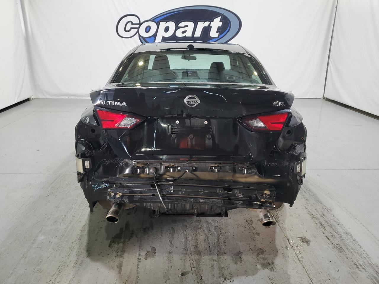 2021 Nissan Altima - Image 6