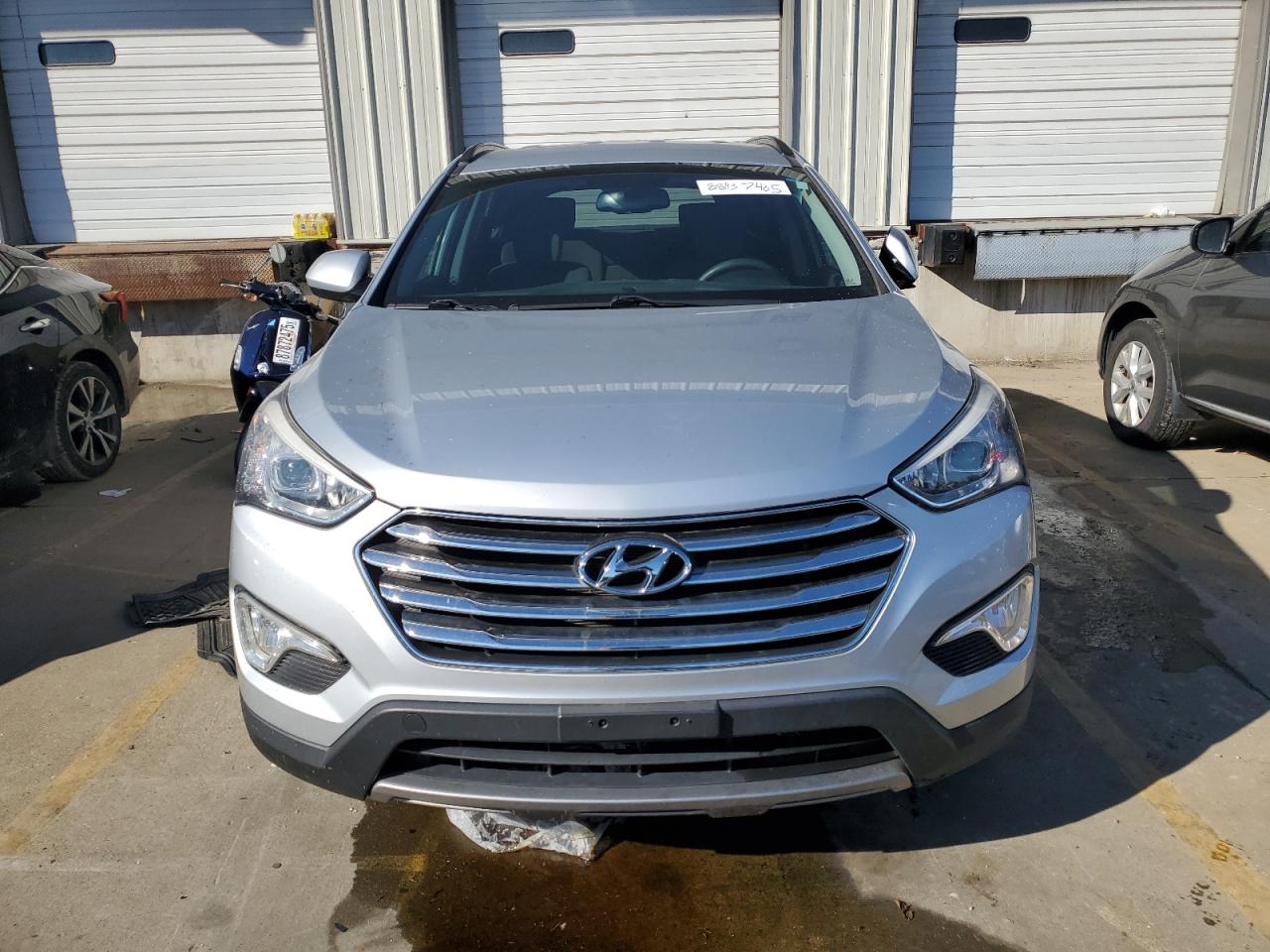 2016 Hyundai Santa Fe - Image 5