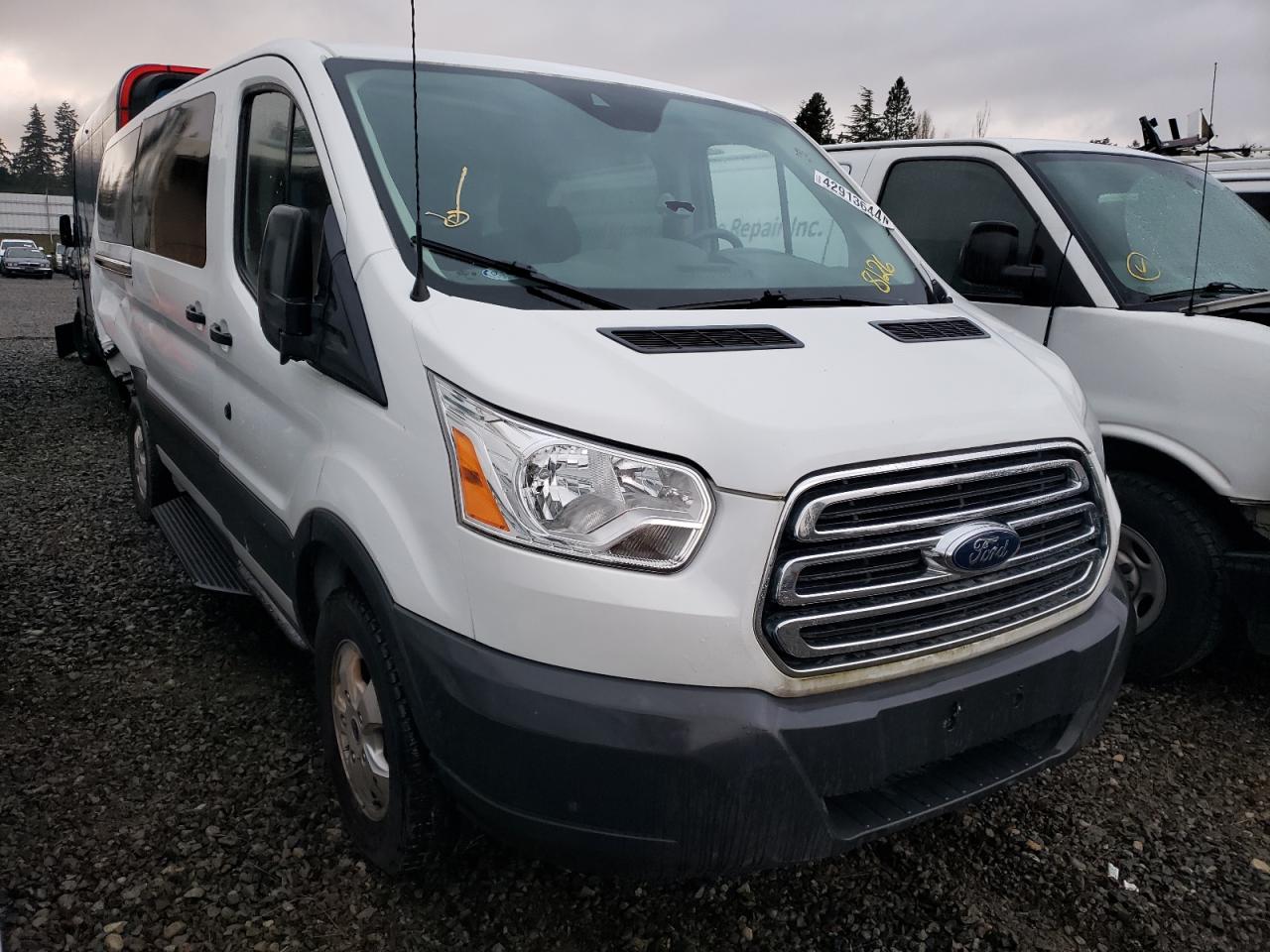 VIN 1FBZX2YG2JKA97275 2018 FORD TRANSIT no.4