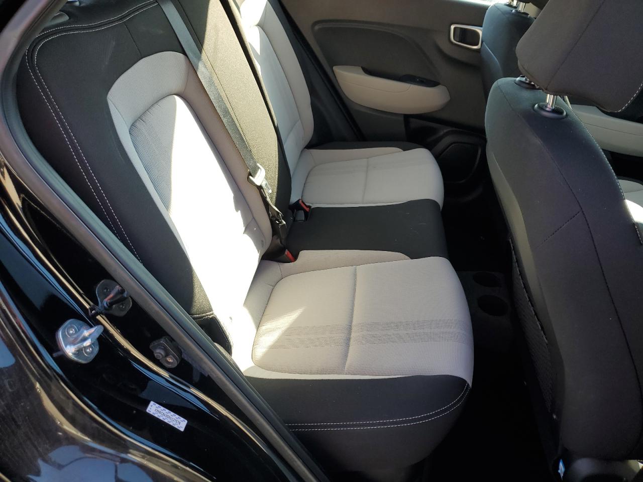 2021 Hyundai Venue - Image 10