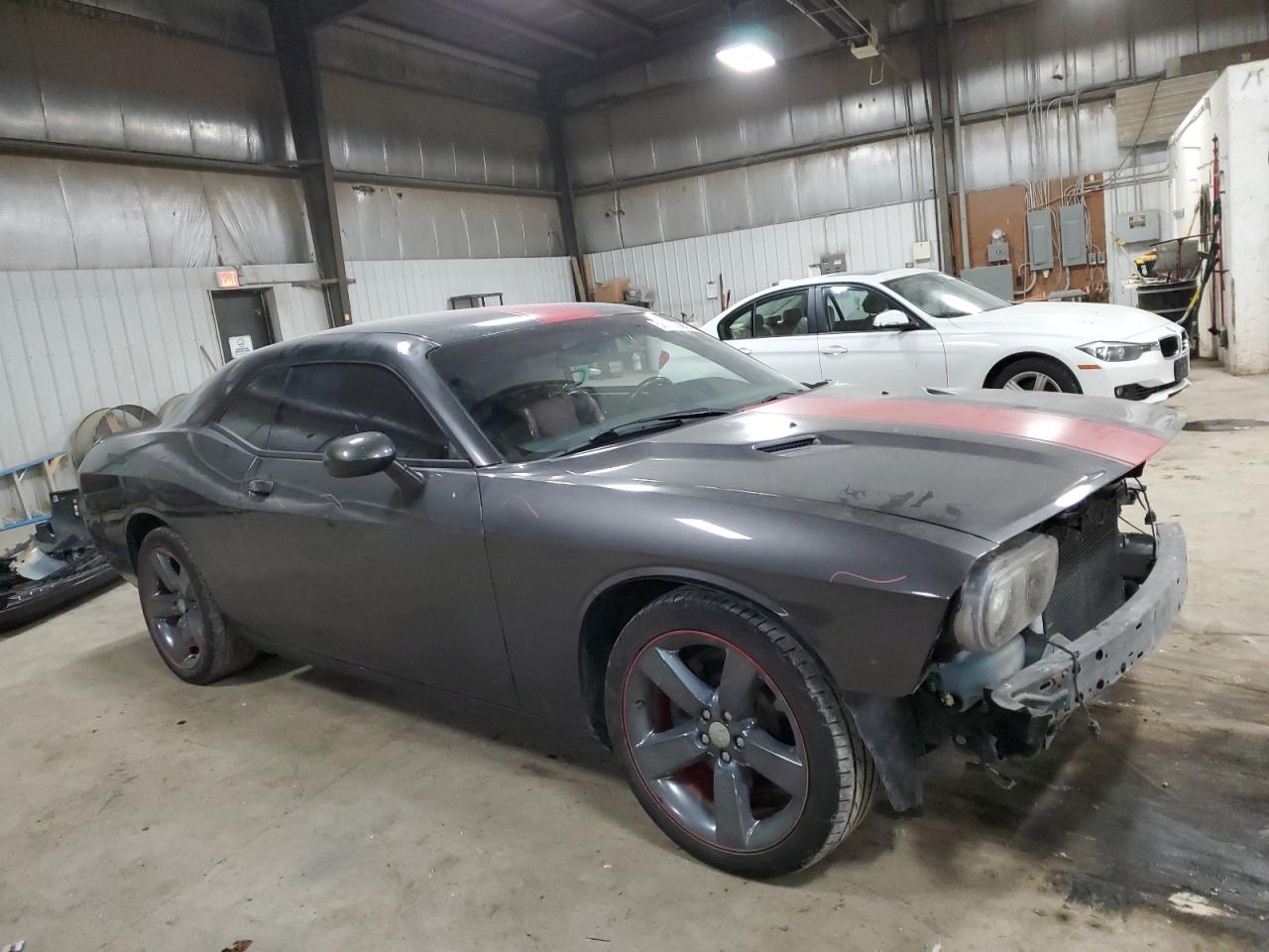 2013 Dodge Challenger - Image 4