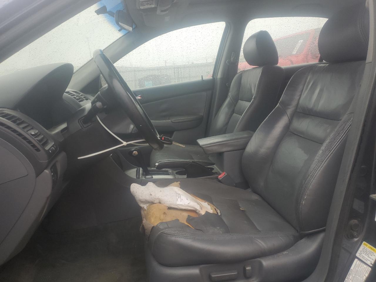 2003 Honda Accord - Image 7