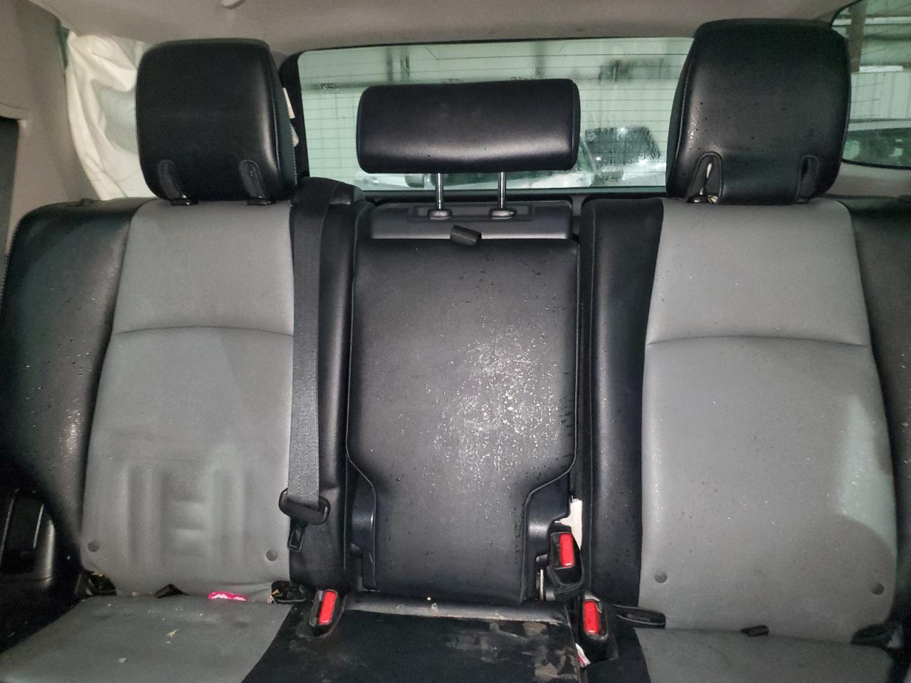 2014 Toyota 4Runner - Image 10