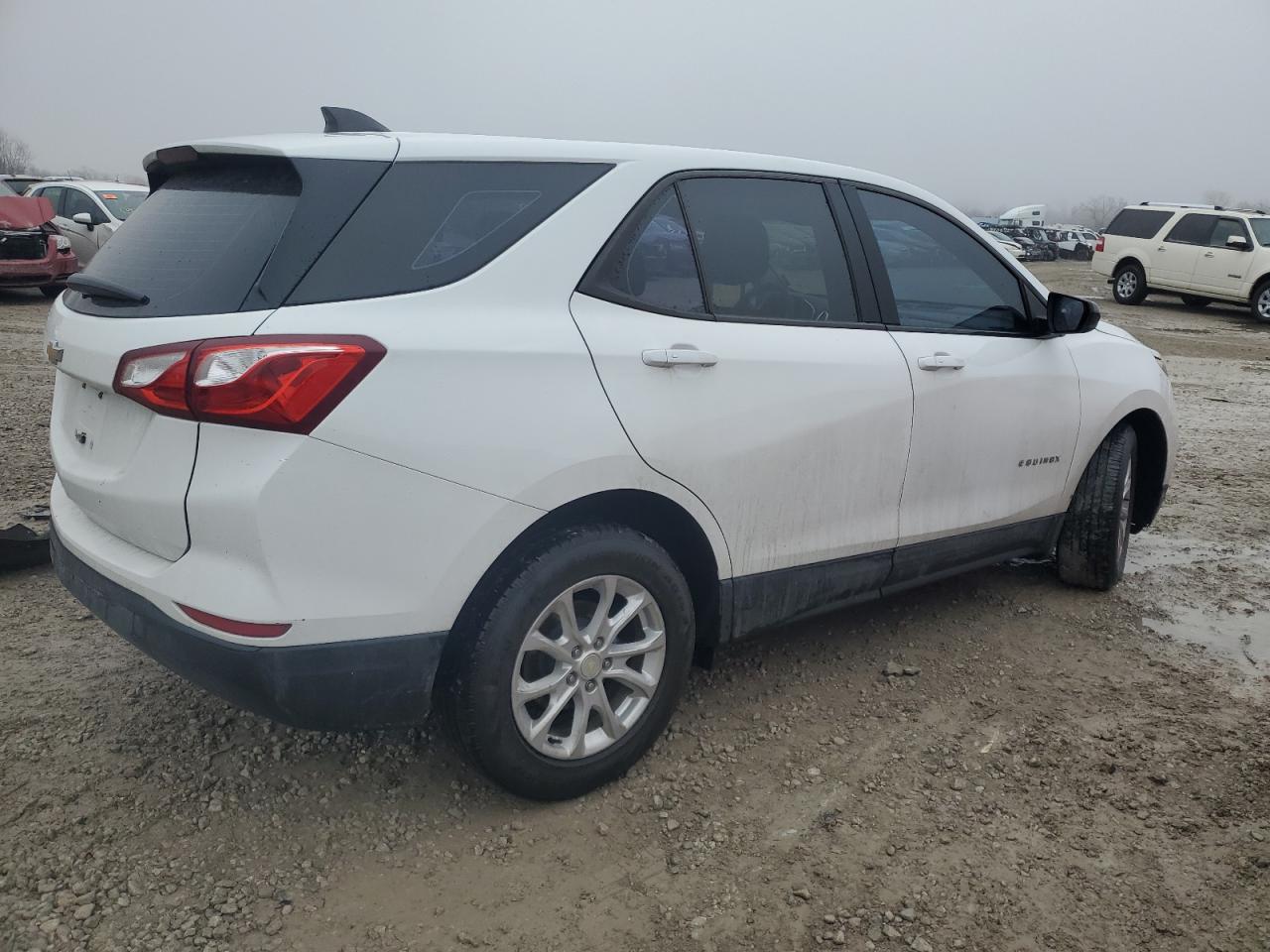 2019 Chevrolet Equinox - Image 3